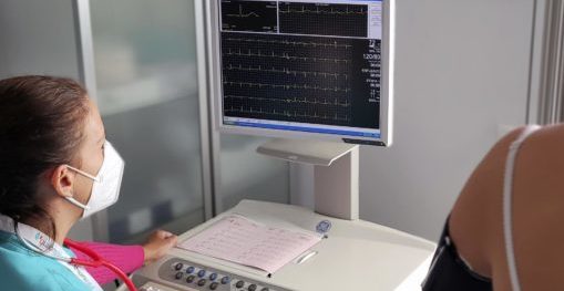 La rehabilitación cardiaca disminuye la mortalidad hasta en un 35% en pacientes con cardiopatías