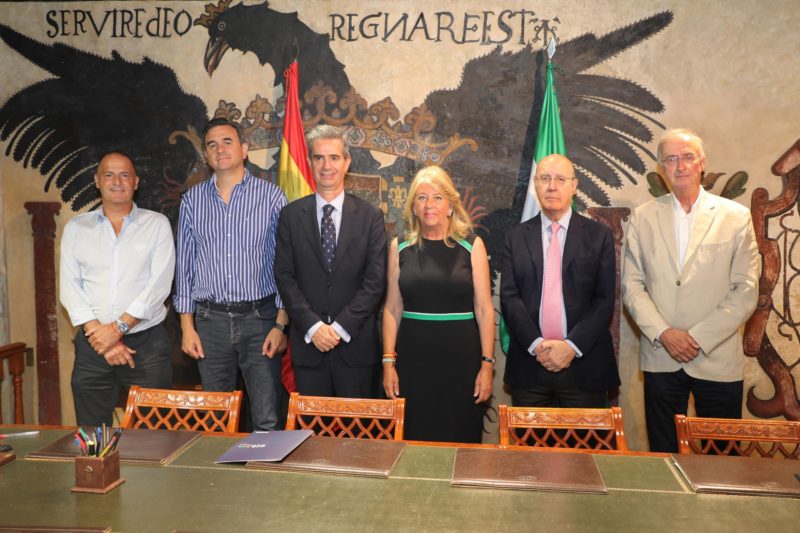 Encuentro entre el recién reelegido Presidente CIT Marbella y Junta Directiva y la Alcaldesa