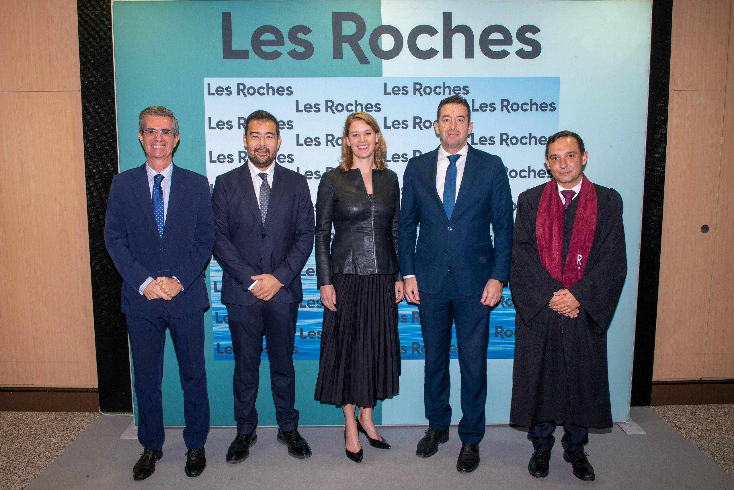 Les Roches Marbella gradúa a 193 alumnos y premia a Hyatt Hotels con el “Hospitality Young Talent Award”