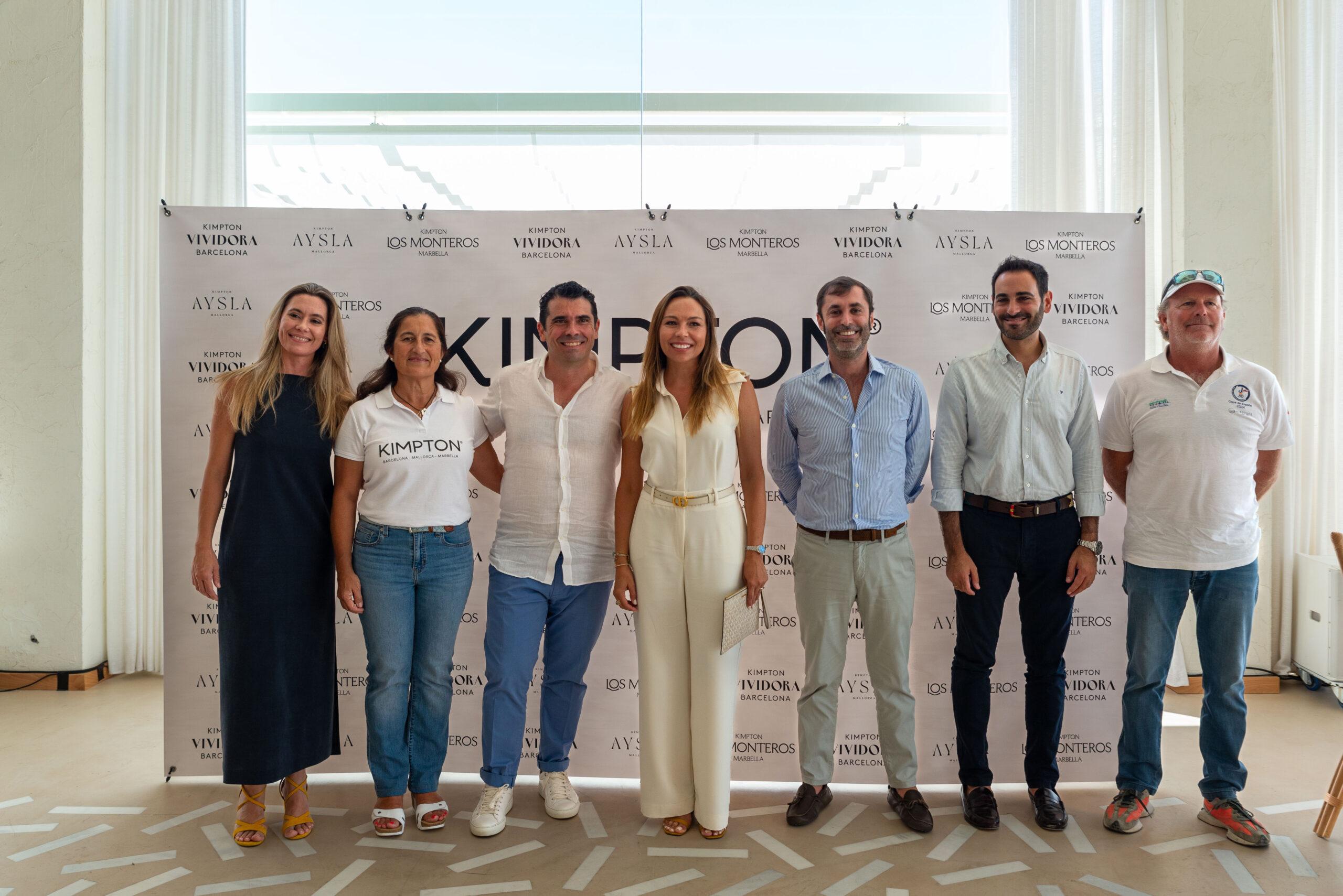 Kimpton Hotels presenta en el Beach Club La Cabane del nuevo Kimpton los Monteros Marbella sus dos equipos para la regata Copa del Rey MAPFRE